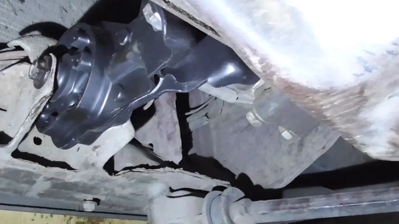 Замена передней подушки двигателя ВАЗ 2109 смотреть онлайн