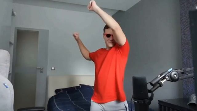 танцует смотреть онлайн