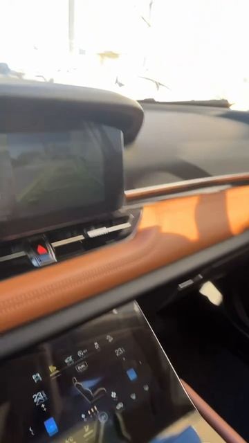 Обзор на FAW Bestune T99 Внедорожник 5 дв. AT 2.0 AT 2022г смотреть онлайн