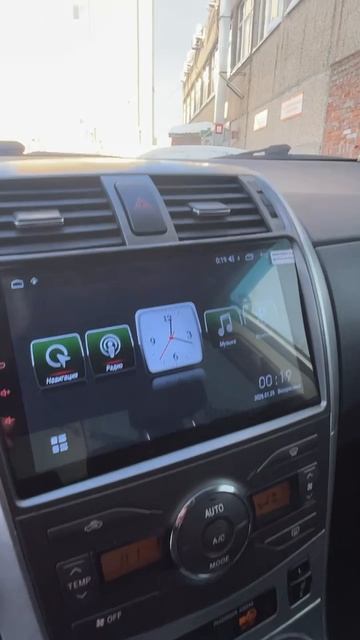 Обзор на Toyota Corolla Седан 4 дв. 1.6 AT 2012г смотреть онлайн