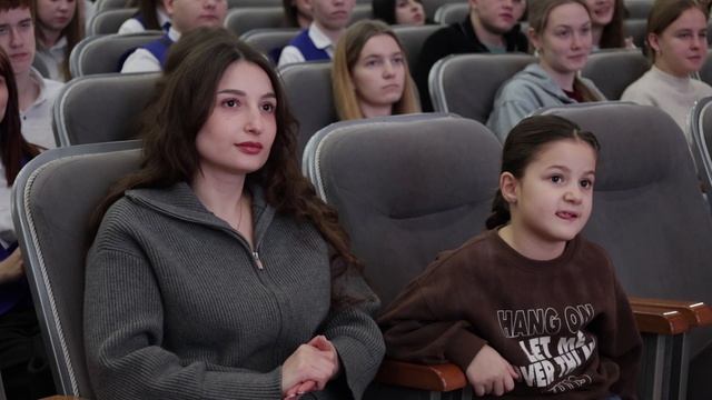 В Армавире отметили День российского студенчетсва смотреть онлайн