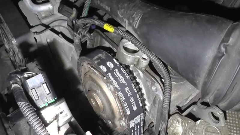 Замена ремня ГРМ и ремней привода FIAT Albea смотреть онлайн