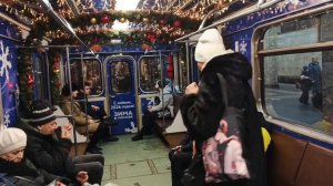Путешествие на Новогоднем поезде Номерной от Автозаводской-1 до Каширской-1