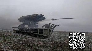 Бойцы войск беспилотных систем наносят удары по замаскированным позициям боевиков.