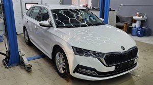Skoda Octavia Combi G-TEC 2022 1.5 TSI бензин/метан 131 hp DSG7. Webasto, подогревы, камера и т.д.