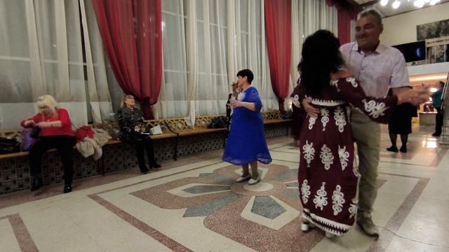 А я бедовая а я красивая..... 25.01.26. смотреть онлайн