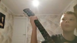 разбор песни восьмиклассница