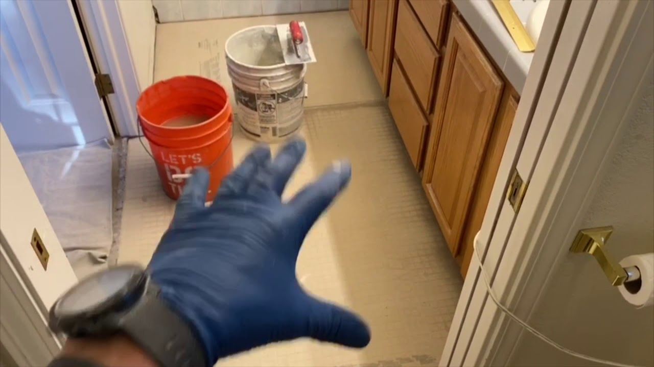 A Busy Day, In Remodeling | Новые полы , Плитка👍