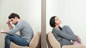 Валерий Плесеинов - Чужие с тобой