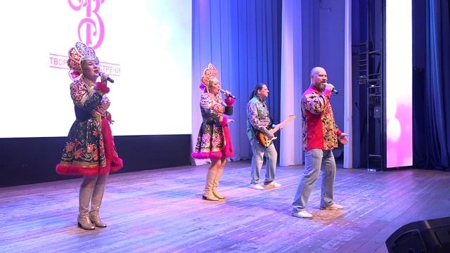 "Злато-Серебро" выступили в Сердобске в рамках проекта "Творческие встречи".mp4 смотреть онлайн