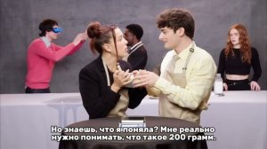 каст сериала Очень странные дела проверяют свои кулинарные навыки | очень странные дела 5 сезон