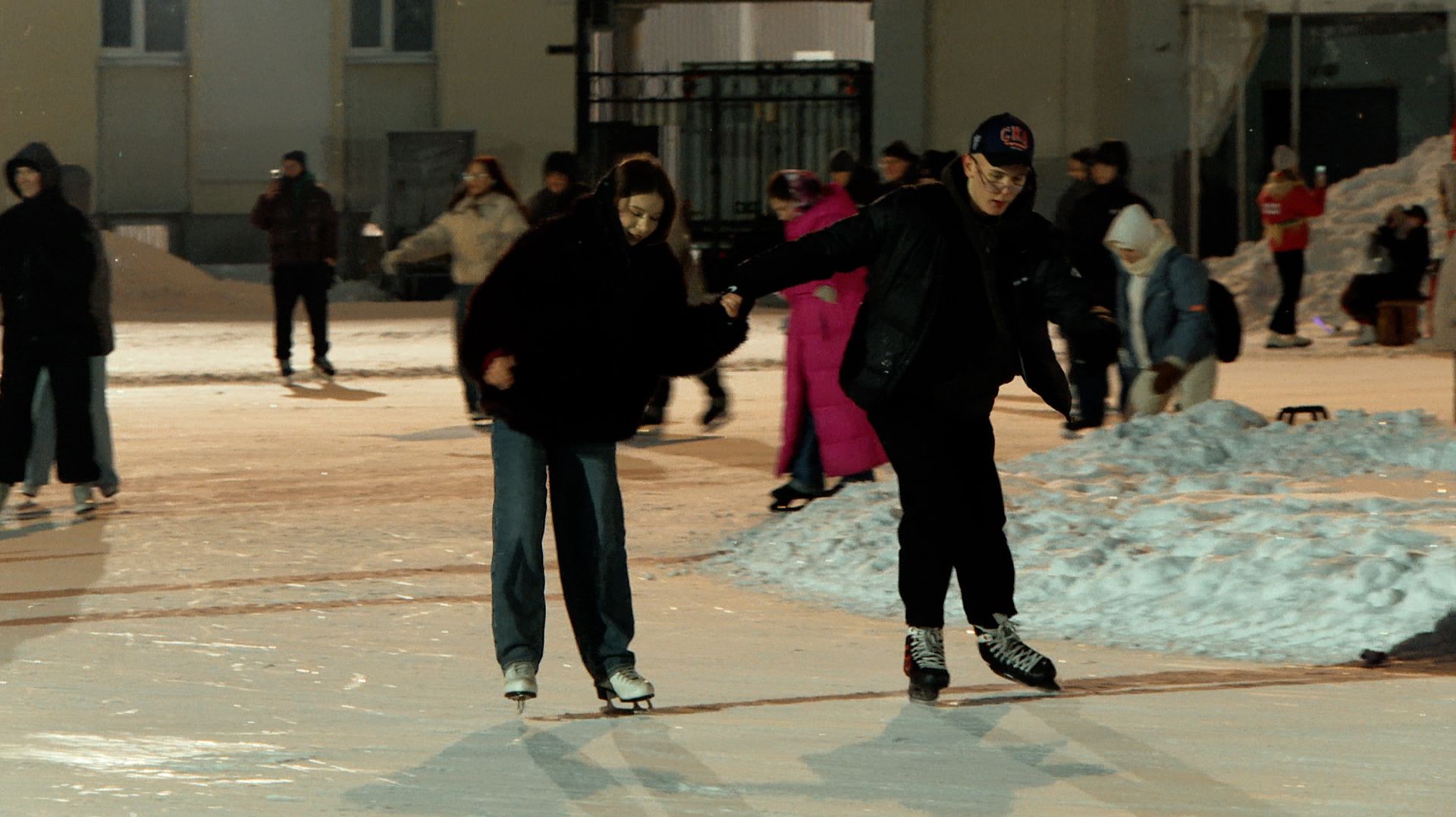 День студента на катке смотреть онлайн