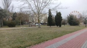 Утро, набережная, туман.