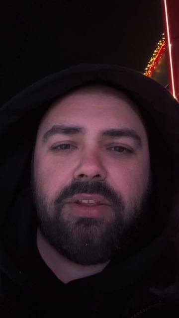 Зима не отпускает) #shorts