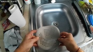 Наконец то пришла решеточка для раковины .