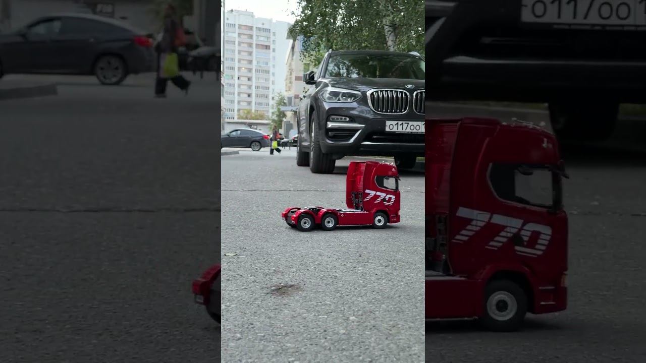 Радиоуправляемый тягач Scania HUINA масштаб 1:18 - HN1501, сайт cars-kids.com смотреть онлайн