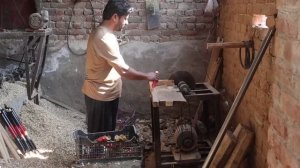 Деревянное кресло - трон ручной работы. Пакистан. Амазинг