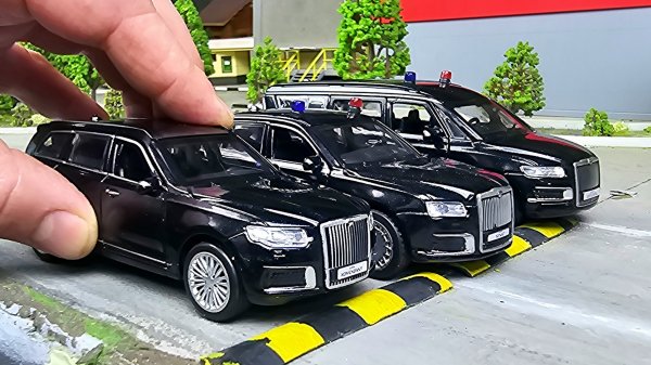 Aurus Senat, Arsenal, Komendant президентский кортеж на макете 1:43. Про машинки