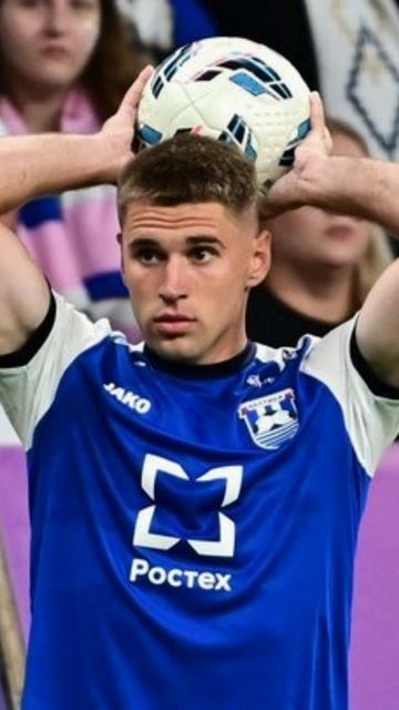 Владислав Саусь перешёл из "Балтики" в "Спартак" #shorts #владиславсаусь #балтика #спартак #футбол смотреть онлайн