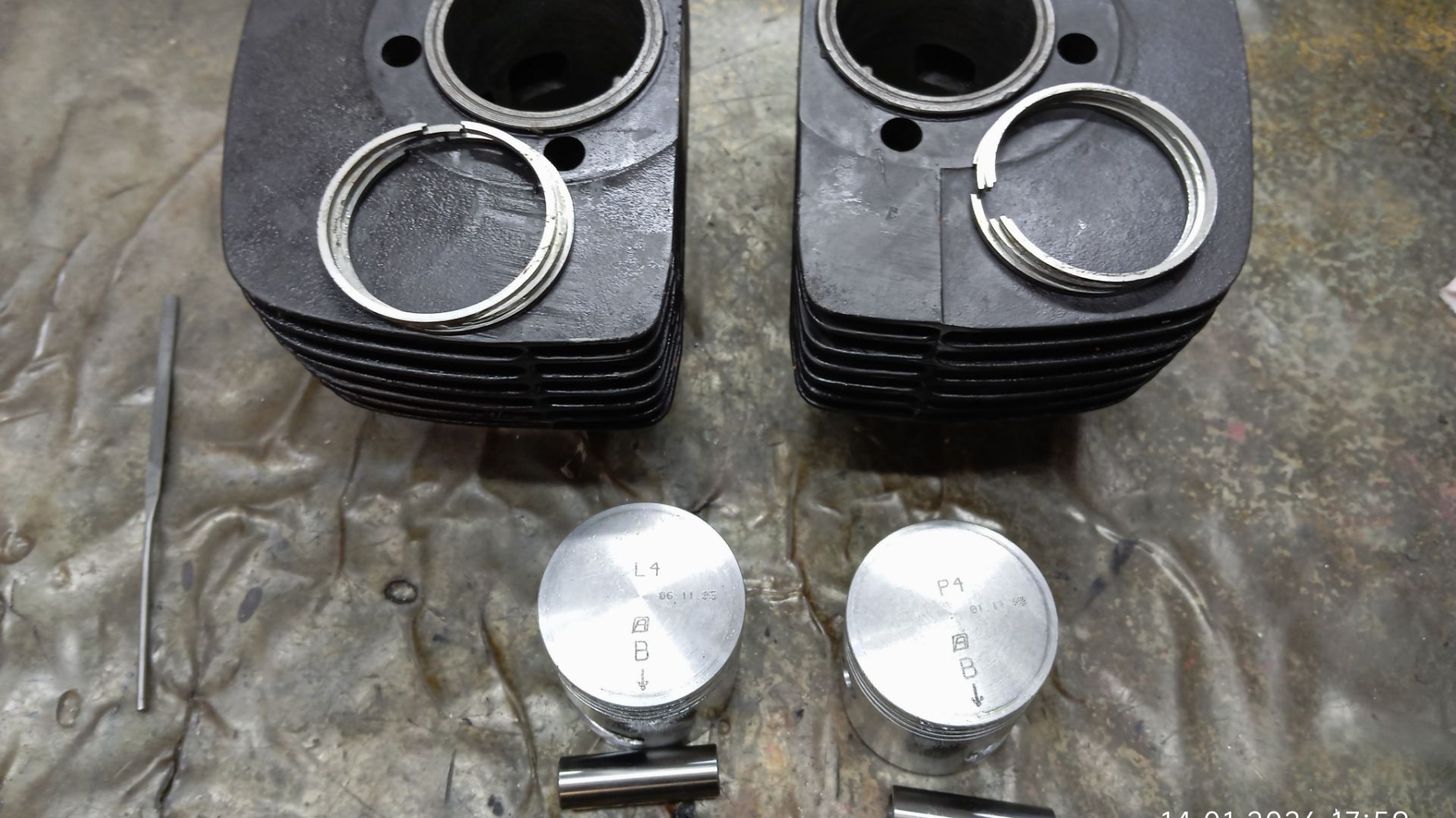 Установка цпг после расточки на Ява 634 + пуск (Jawa 634) Будни в мастерской