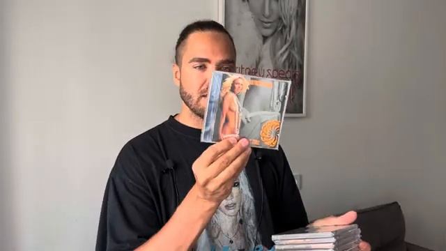 Самая большая распаковка коллекции Бритни Спирс Britney Spears Collection Unboxing смотреть онлайн