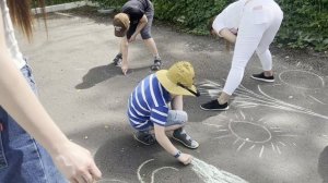 01.06.2025 В Международный день защиты детей судебные приставы посетили центр «Доброта»