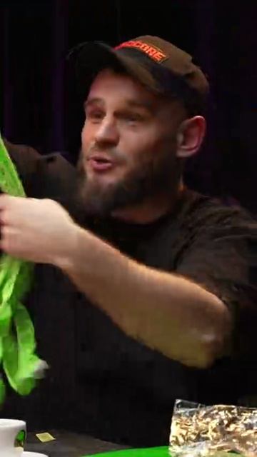 😄Лицом к лицу: Тедди против Колина Варвара. Жестко про Анубиса! ПОП-ММА подкаст смотреть онлайн