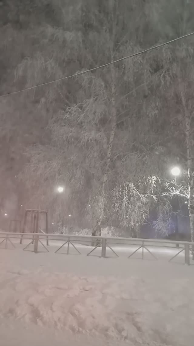 Зима!Кто любит зиму ставьте лайк!!!