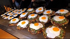 Капустная бомба!! Японские гигантские сырные блинчики с морепродуктами / Корейские окономияки