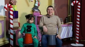 Развивающие упражнения с ведром.