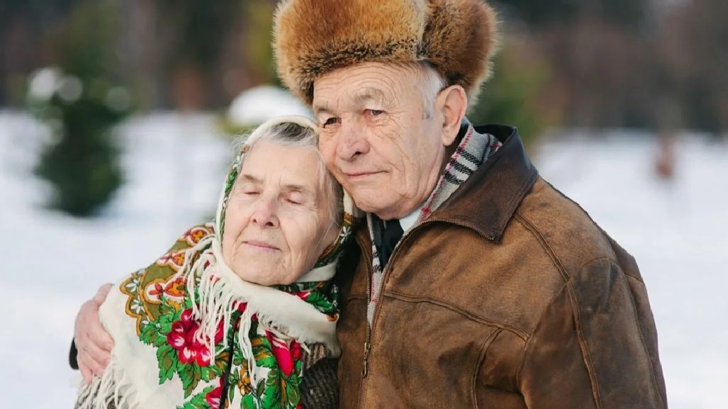 ПРИШЛИ МОРОЗЫ, МЕЛКИЕ ДЕЛА ПО ДОМУ смотреть онлайн