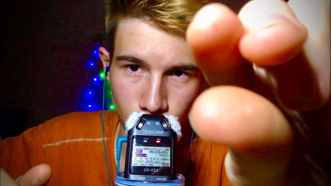 АСМР ЧИСТКА АУРЫ , РЕЙКИ , НЕРАЗБОРЧИВЫЙ ШЕПОТ смотреть онлайн