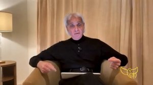 Признаки восхищения прямо перед нашими глазами Бенни Хинн