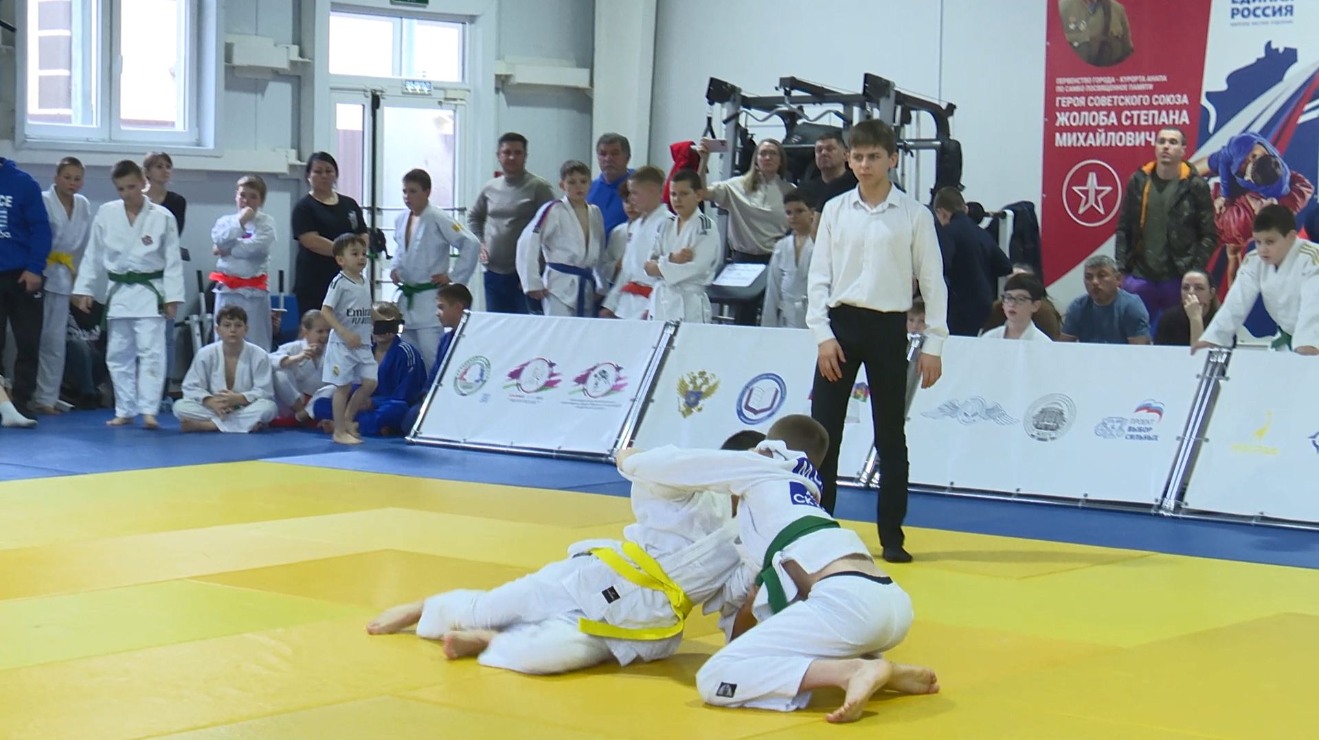 В Анапе прошло первенство города по дзюдо среди мальчиков и девочек 2014-2015 годов рождения смотреть онлайн