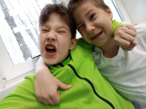 играю в стенд и отвечаю на вопросы