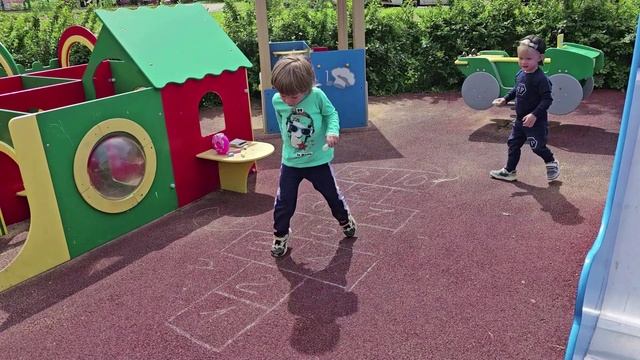 Мелодичная считалка смотреть онлайн