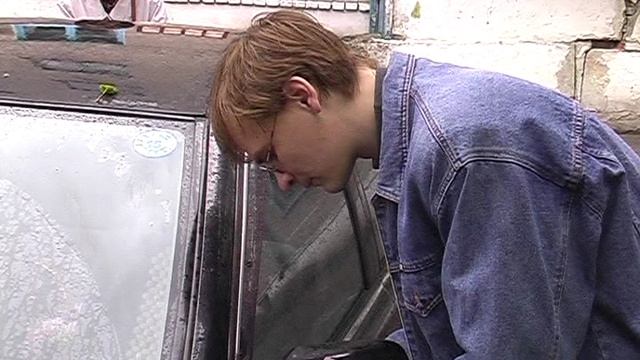 начало свадебного фильма .Два брата женятся одновременно.