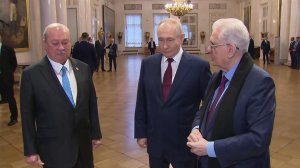 Владимир Путин в Эрмитаже встретился с верховным правителем Малайзии султаном Ибрагимом.