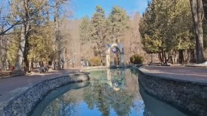 ПРОЛУЛКА С ДОЧЕРЬЮ ПО ПАРКУ.