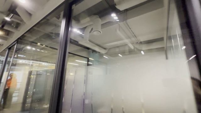 Стеклянные переговорные в действующем коворкинге как реализовать без остановки работы смотреть онлайн