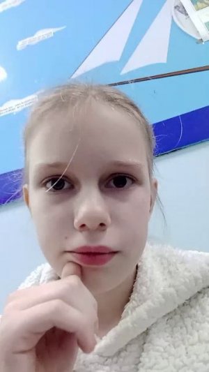 сижу жду, трансляция не долгая, так что заходите