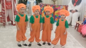«Новогодний подарок» утренник в младшей группе