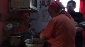 Делаем холодец😊