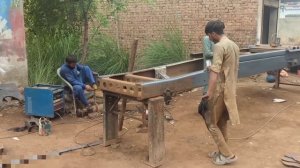 Тягач. Ручная сборка в Пакистане