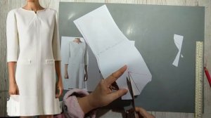 Моделирование. Классическое платье с переносом вытачки. Выкройка № 1941.