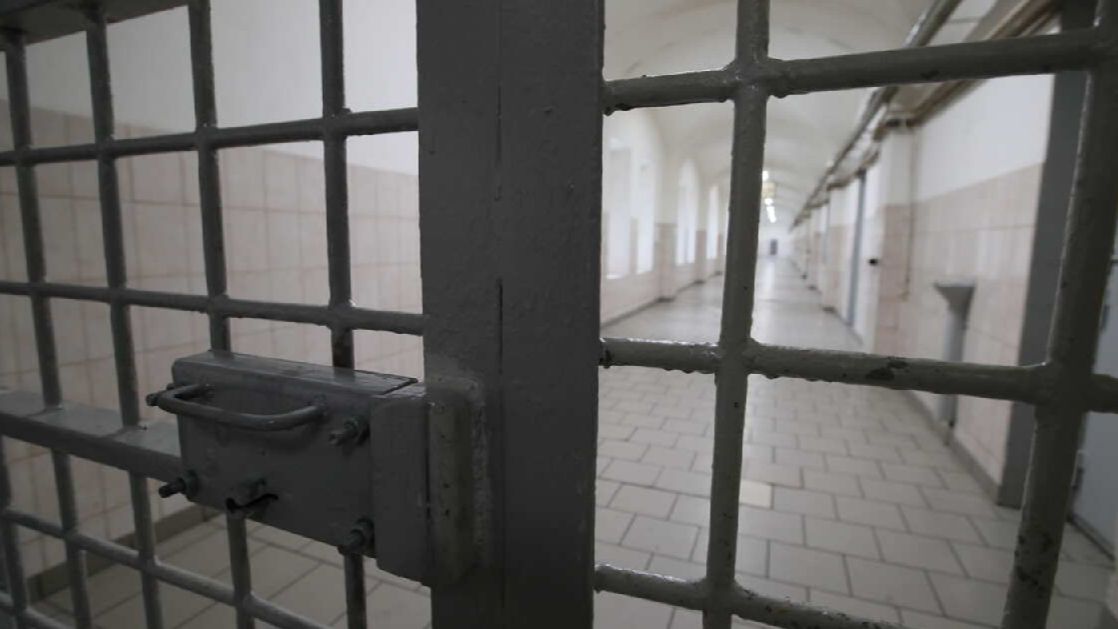 Бывшие сотрудники СК и ФСБ получили от 14 до 19 лет тюрьмы по делу Merlion