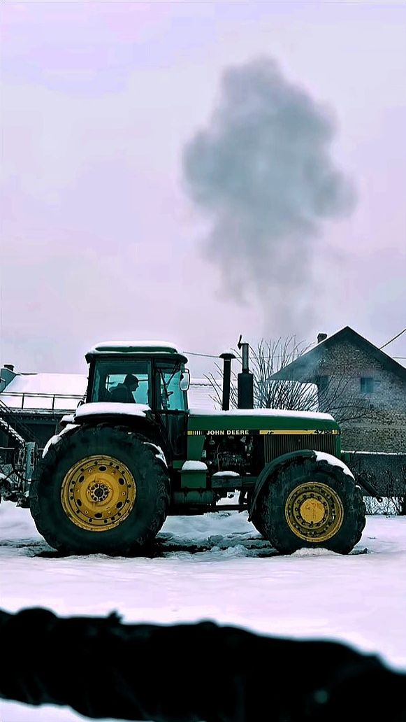 Морозное утро ☀ John Deere 4755 смотреть онлайн