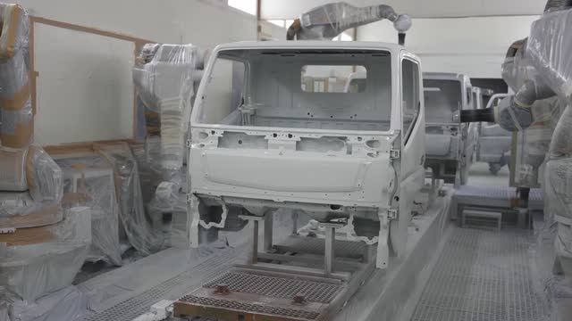 Завод по производству грузовых автомобилей. Изготовление грузовиков смотреть онлайн