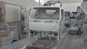 Завод по производству грузовых автомобилей. Изготовление грузовиков