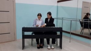 Шматова Эля, Александрова Полина
П. Чайковский "Баба Яга" переложение Л. Жульевой